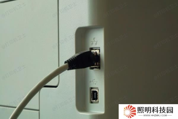 檢查打印機電源和硬件連接