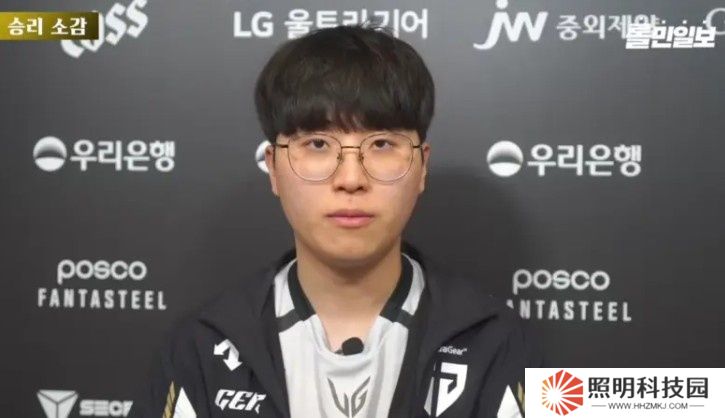 Kiin：想?yún)⒓覯SI和EWC，去年S賽敗北今年想打到最后