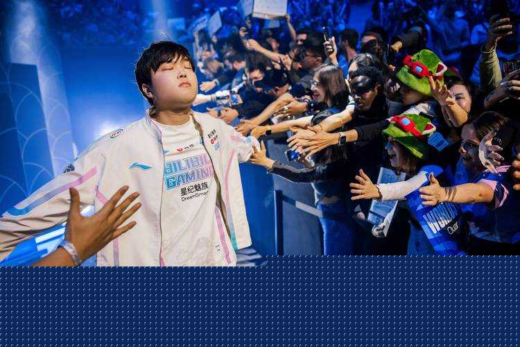 S12全球總決賽TES戰(zhàn)隊(duì)比賽中出現(xiàn)的5大BUG問題全解析